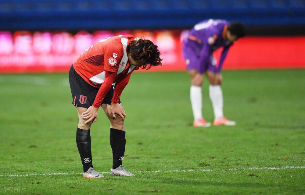 他们踢得并不差，他们的状态很好，他们可能会熬过这个冬天——从十一月到明年二月——我以前很喜欢这个时期。